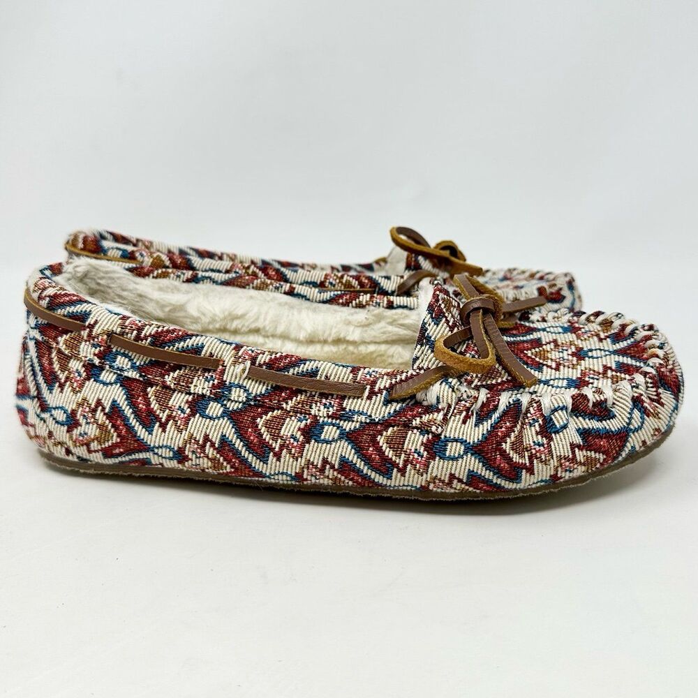 Minnetonka Multicolor Patterned Slippers - image 5